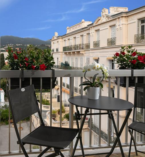 Hotel Mediterannée Menton - Privilege double room with balcony