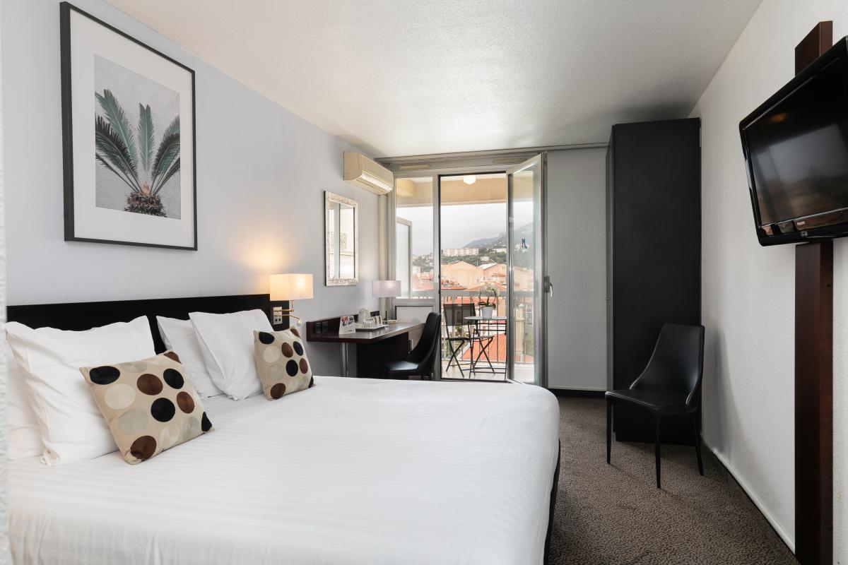 Hôtel Mediterrannée Menton - Chambre